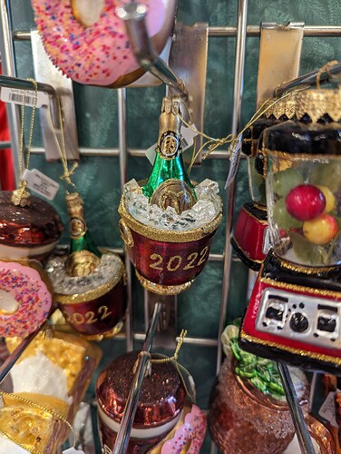 PXL_20230107_215906503