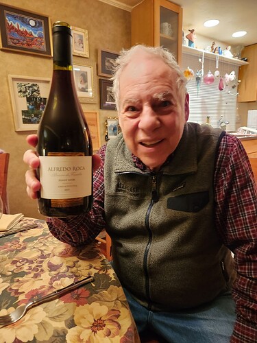 2015 Roca Pinot Noir