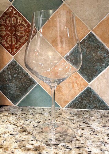 Tulipa wine glass.jpg