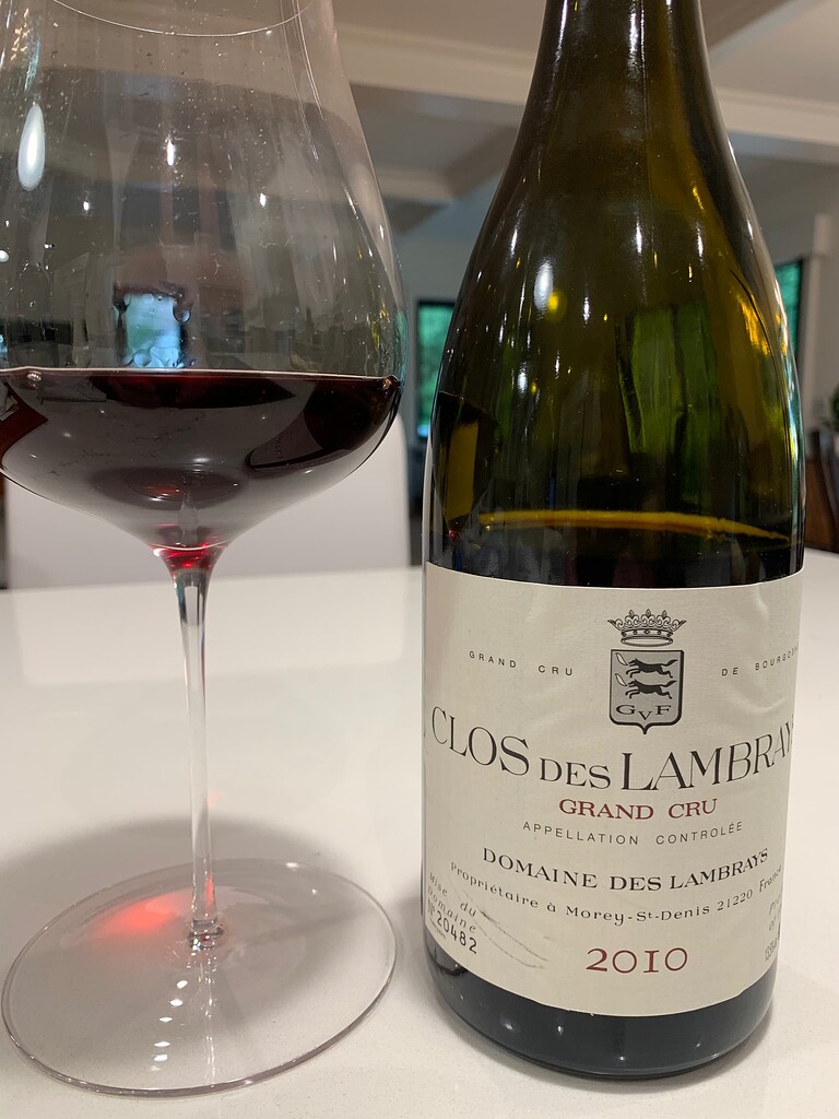 CLOS DES LAMBRAYS 2010 グランクリュ Domaine des Lambrays Clos Des Lambrays Grand Cru 2010 | Wine.com