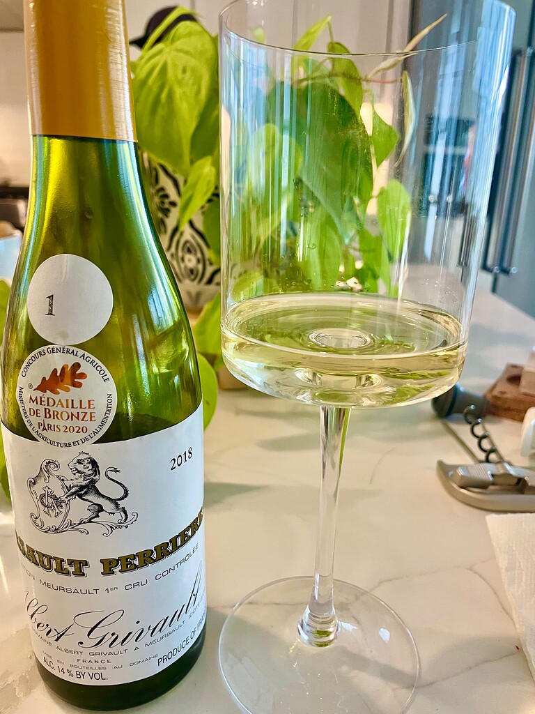 4 high end white Burgundy's in 375 ml formats tasted for premox