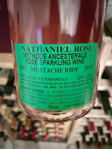 0D77536C-F080-4A5B-8BE0-BB44D62B8937_1_201_a