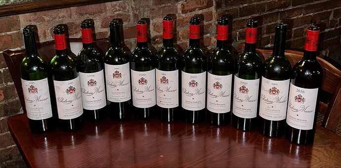 2023-09-27 Musar reds