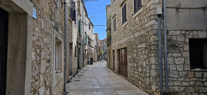 04_20starigrad