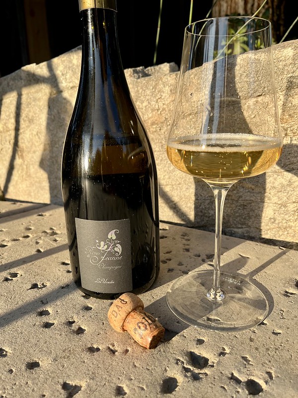 Champagne Roses de Jeanne PR/R19 | Shop online Champagne