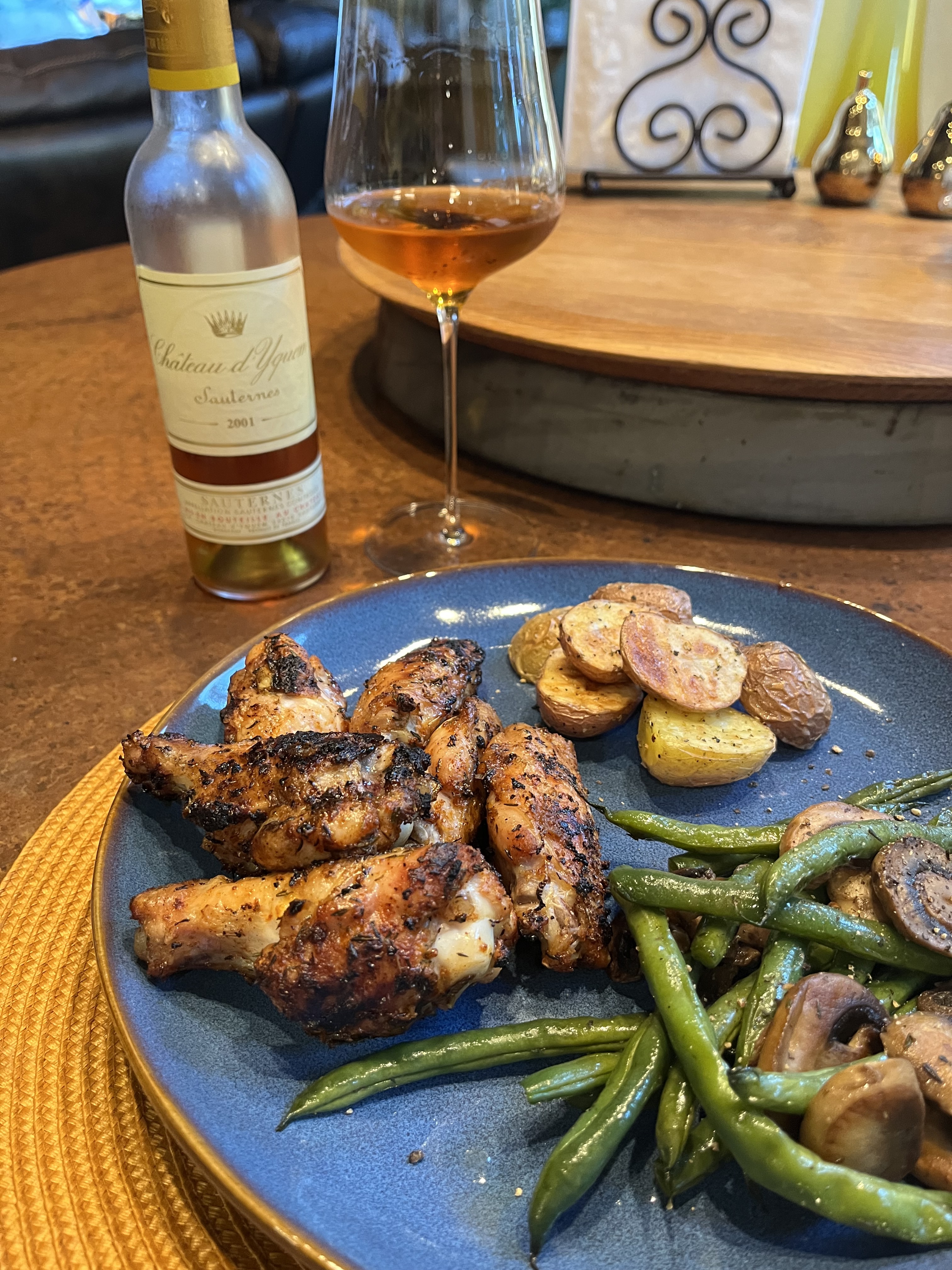 TN: 2001 Château d'Yquem (France, Bordeaux, Sauternais