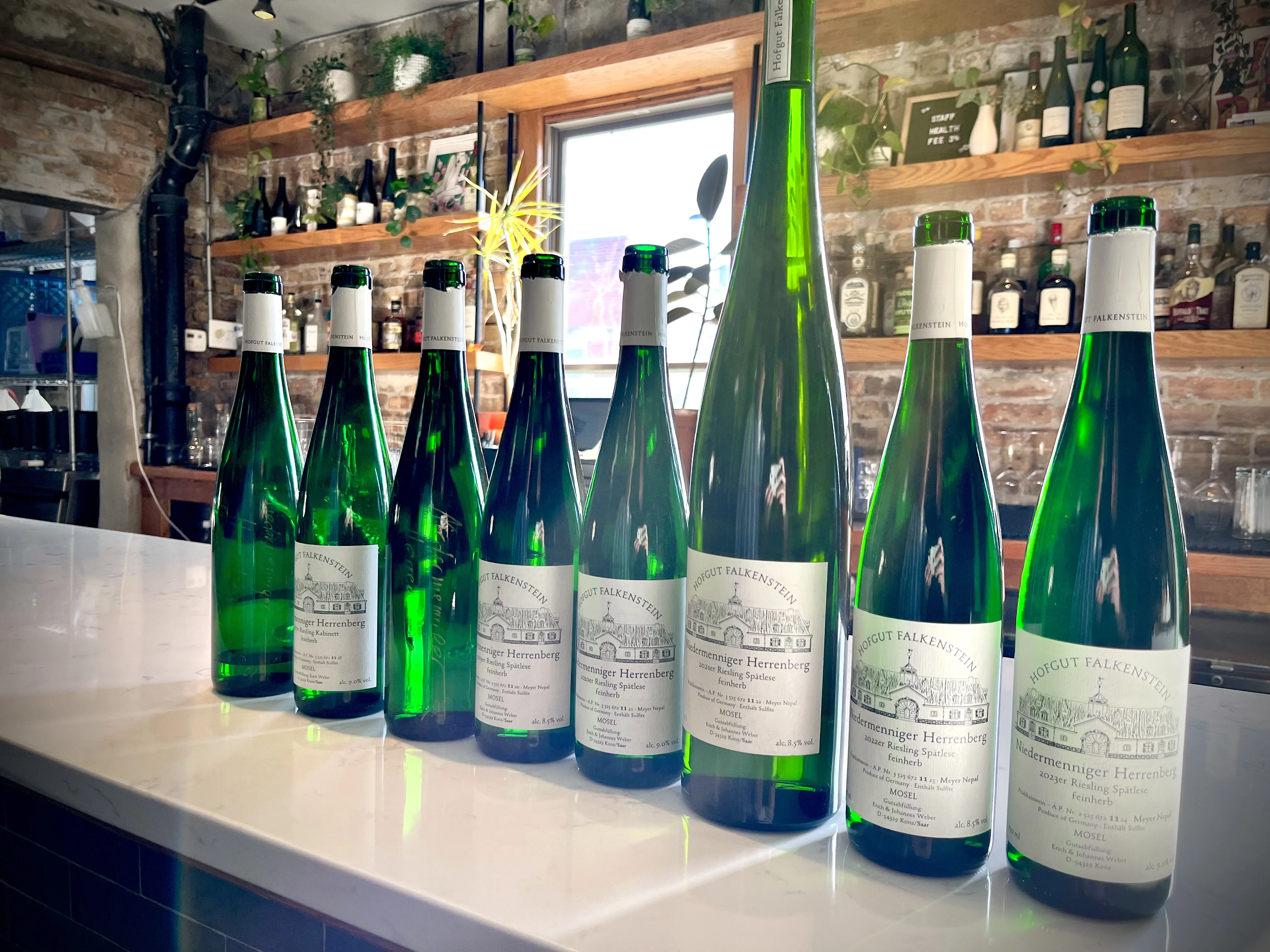 TN-RieslingKenner- Hofgut Falkenstein 'Meyer Nepal' Vertical w