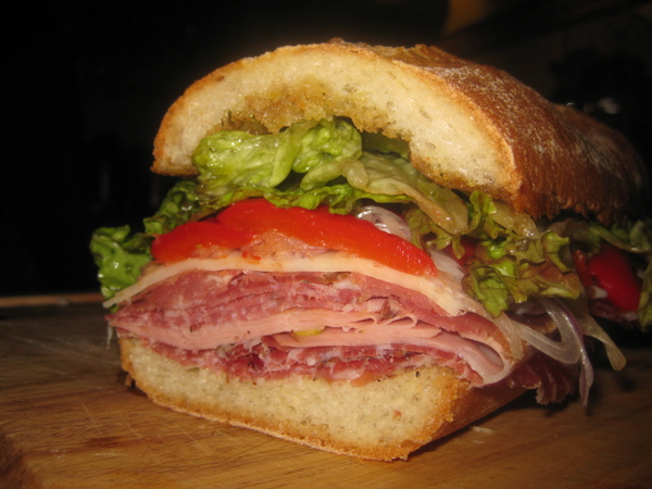 sandwich_sliced.jpg