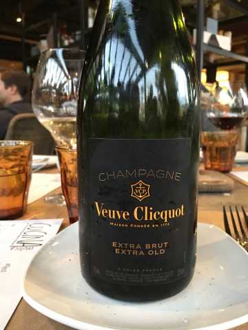 TN: Veuve Cliquout Extra Brut Extra Old.Who Knew? - WINE TALK