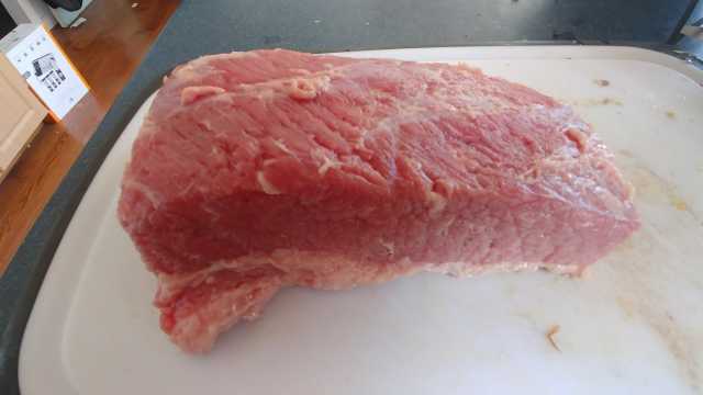 Raw Corned Beef.jpg